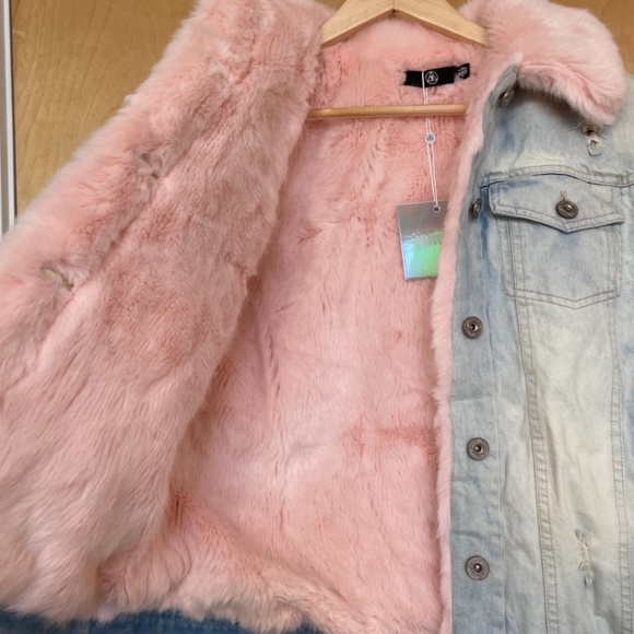 Faux fur lined denim jacket - Picture 3 of 4